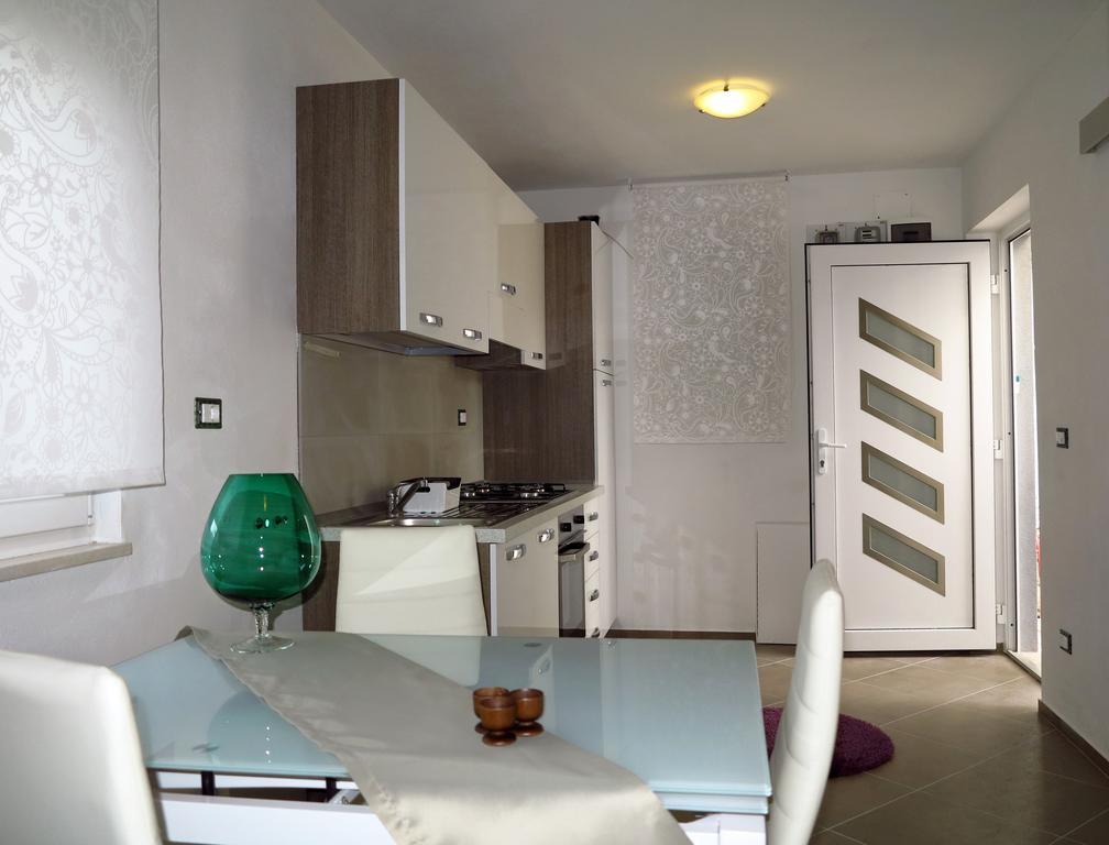 Apartments Rotiroti Задар Номер фото